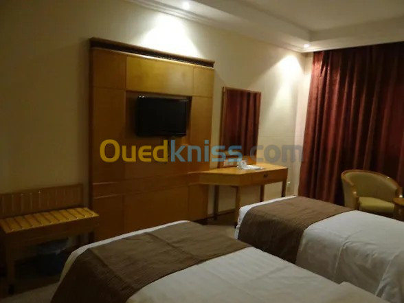 OMRA HOTEL  FADJR ELBADIE 2    عمرة  23 سبتمبر  فندق فجر البديع2    350 م شارع اجياد المصافي