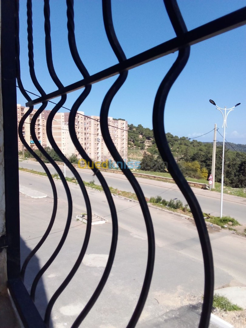 Location Appartement F3 Tipaza Kolea