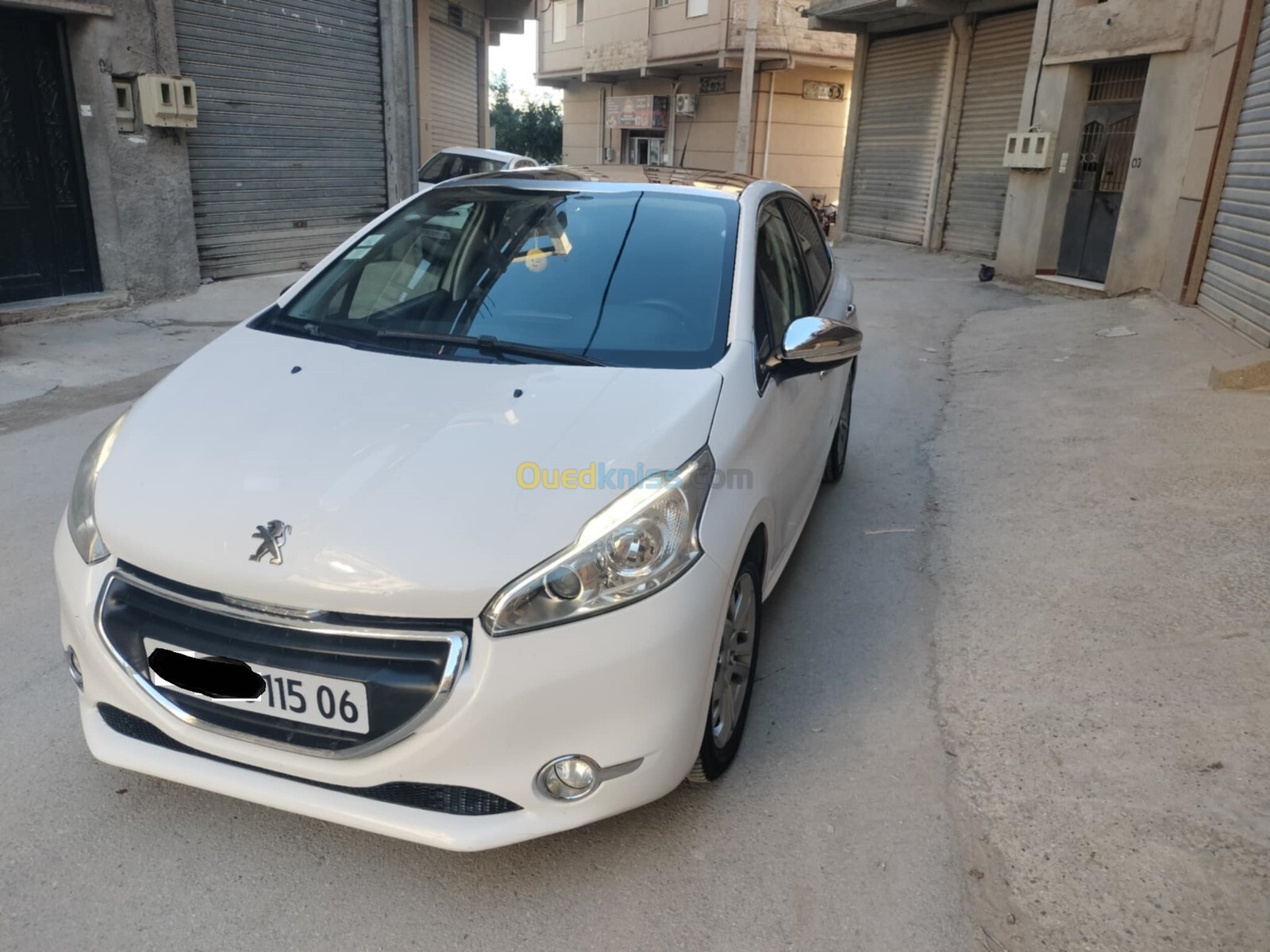 Peugeot 208 2015 Allure