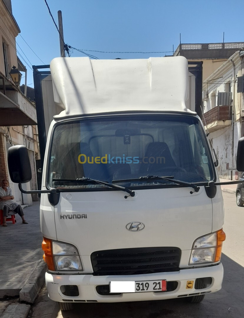 Hyundai HD35 2019