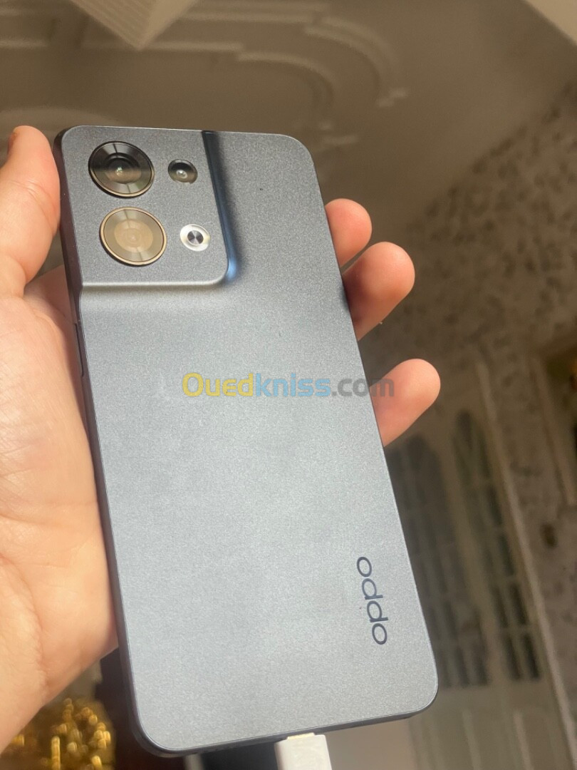 Oppo Reno 8