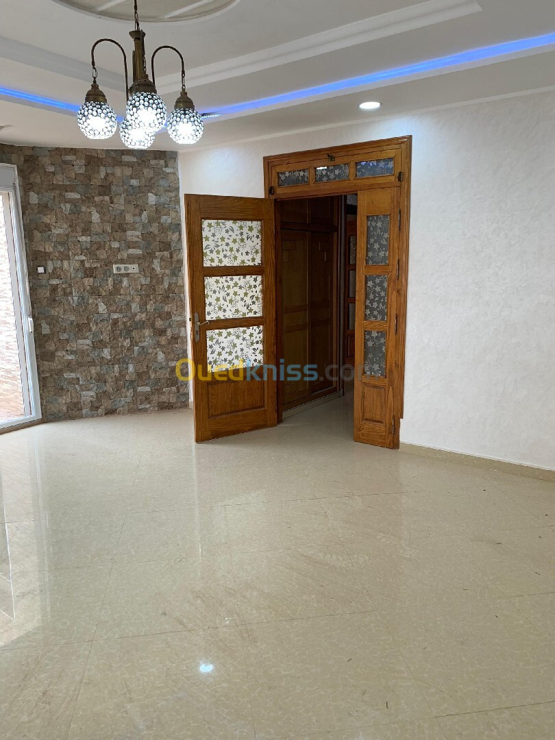 Vente Appartement F4 Alger Bordj el kiffan