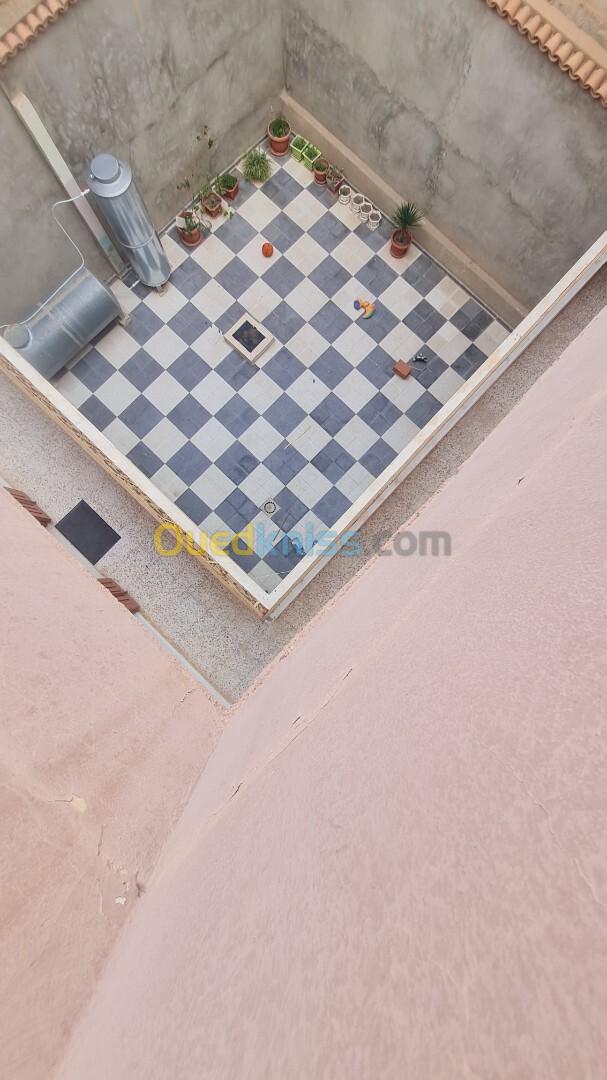 Vente Villa Bordj Bou Arreridj Sidi embarek