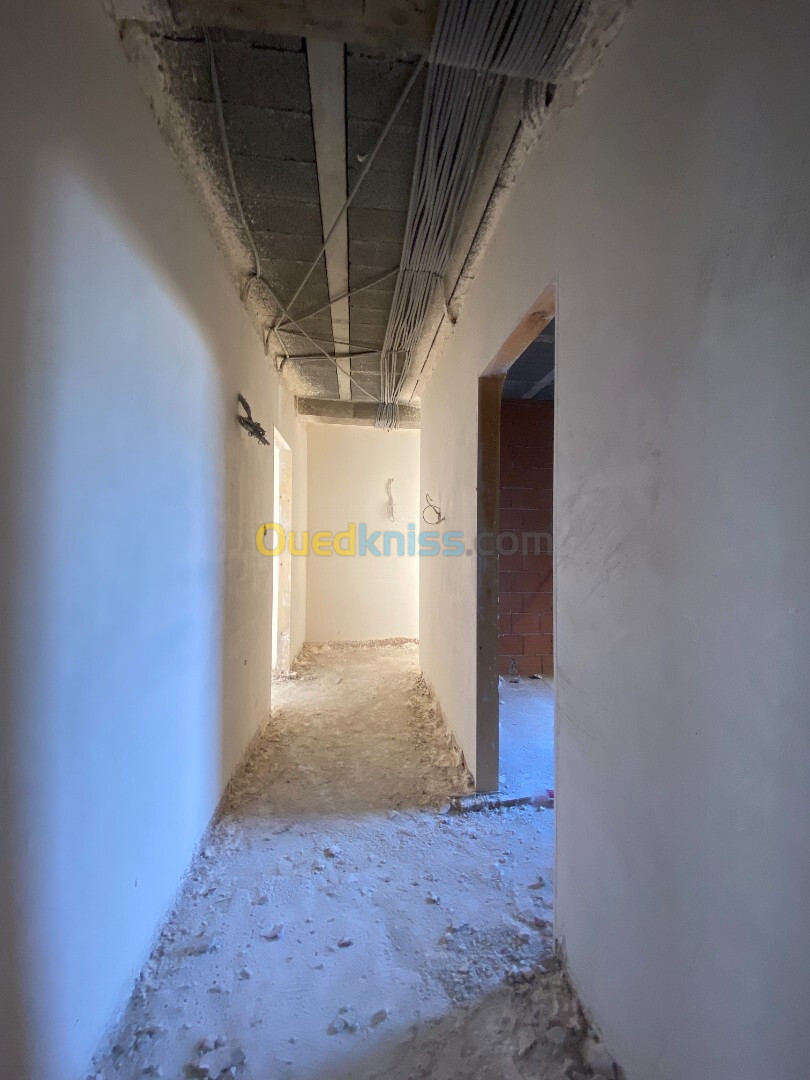 Vente Appartement F4 Alger Bordj el bahri