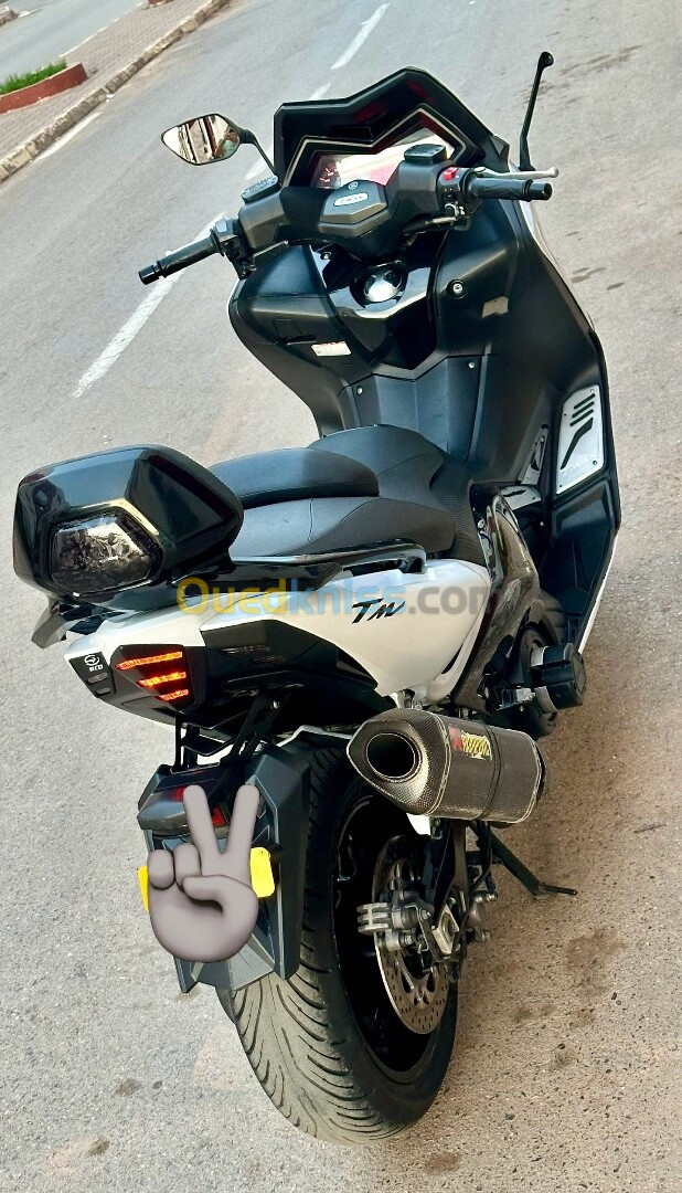 YAMAHA Tmax 530 2015