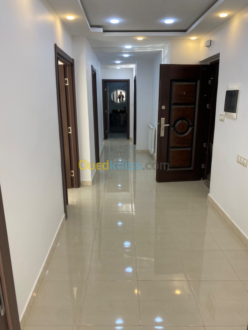 Vente Appartement F3 Alger El achour