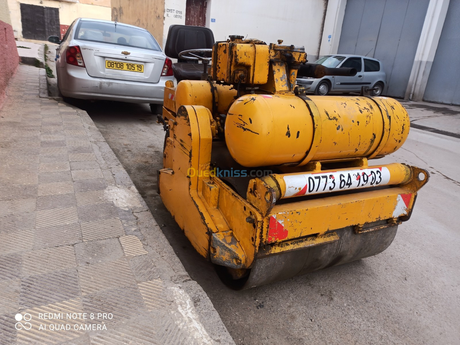 Location d'un Mini compacteur Bomag 