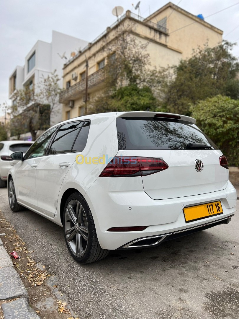 Volkswagen Golf 7 2017 CARAT