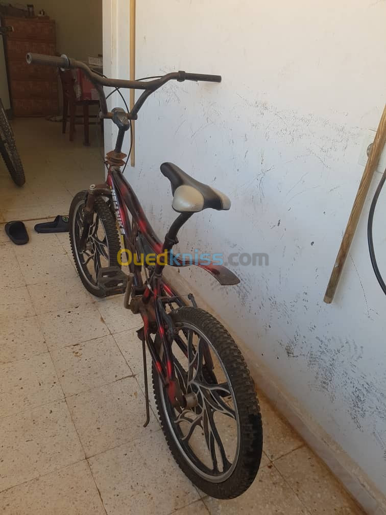 Vélo bmx 