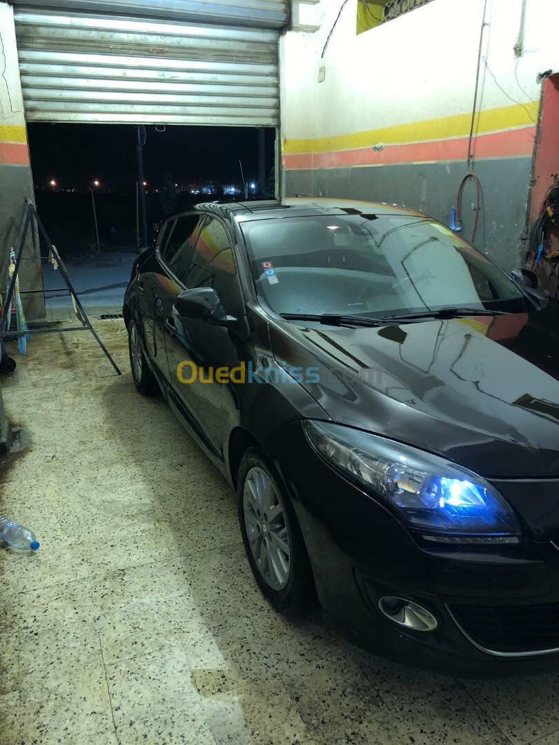 Renault Megane 3 2014 Bose