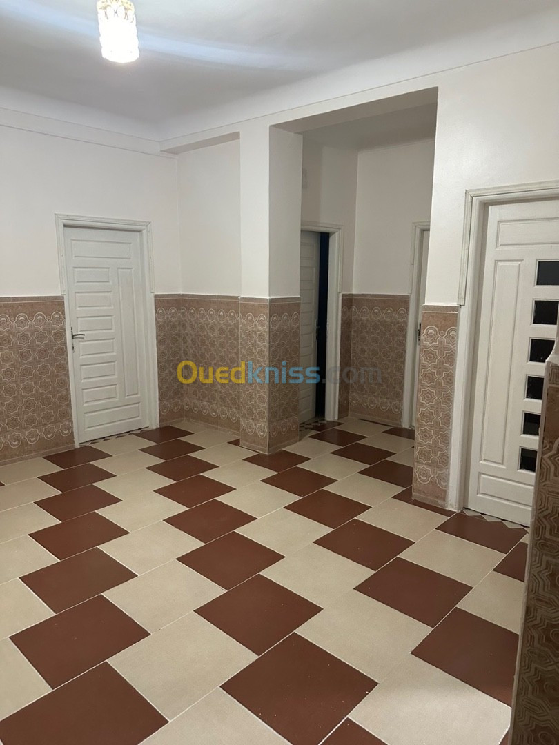 Location Appartement Aïn Témouchent Hassi el ghella