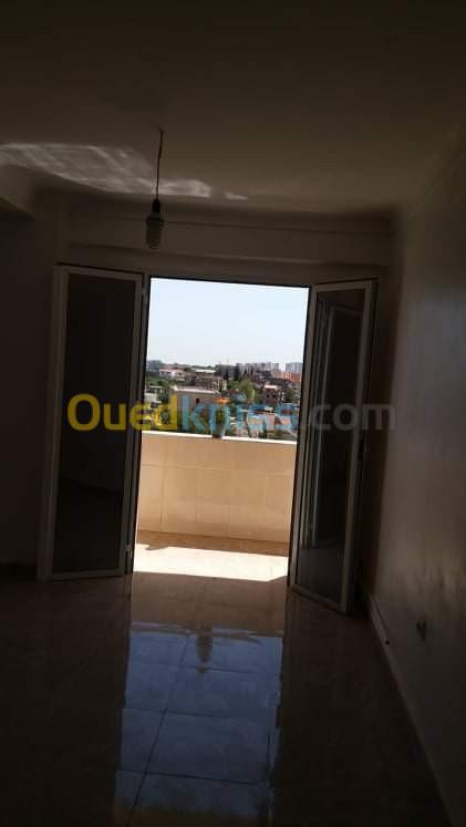 Location Appartement F4 Alger Draria