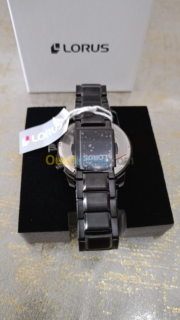 Montre homme Lorus RM399HX9