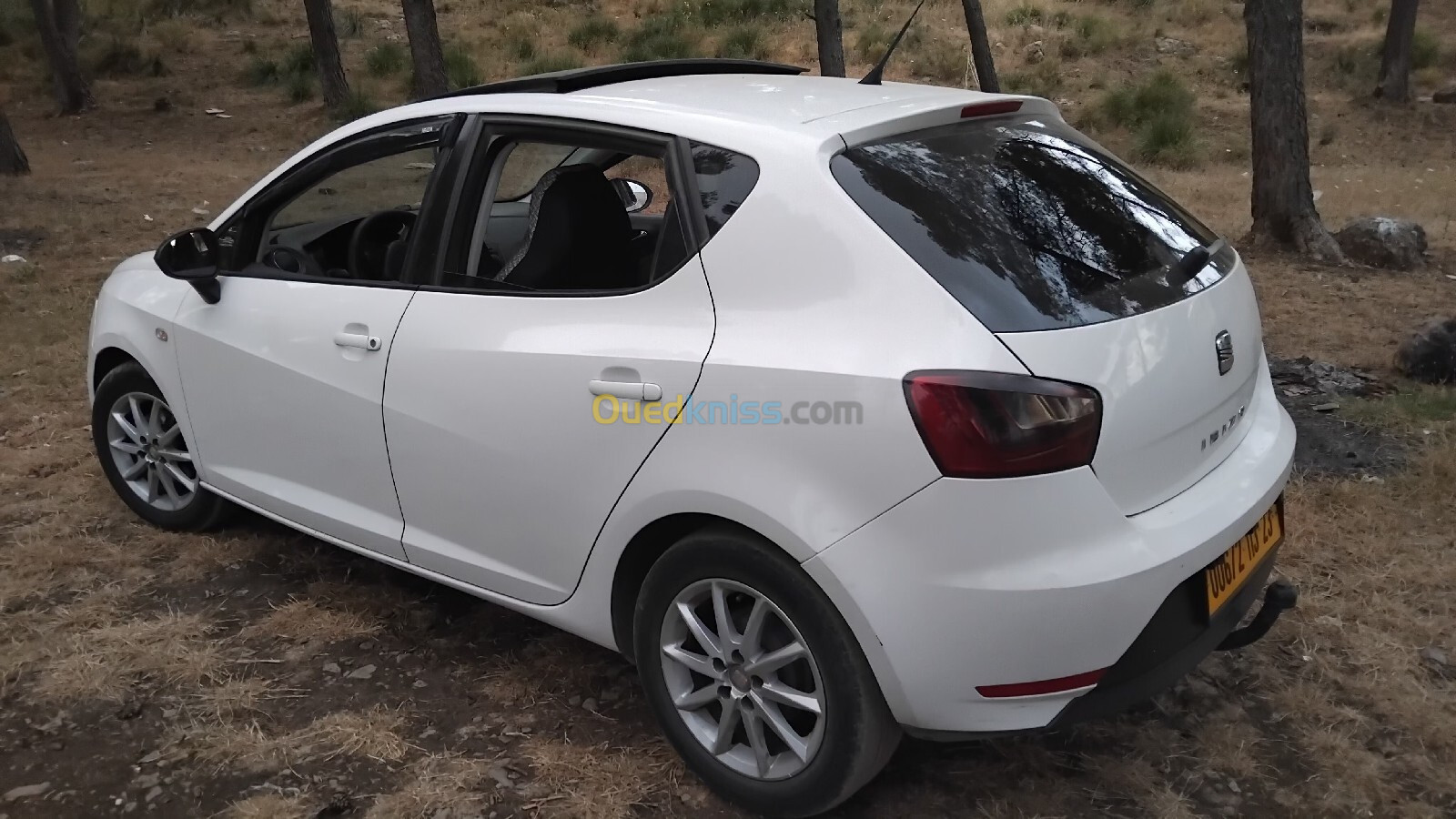 Seat Ibiza 2013 Fully +Toit ouvrant