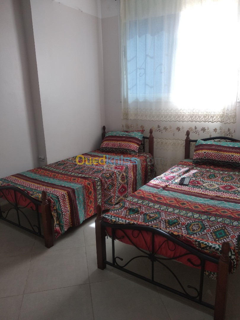 Location Appartement F4 Jijel Jijel