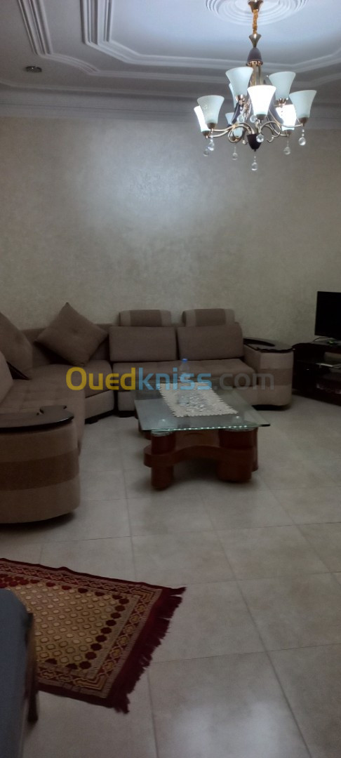 Location vacances Appartement F4 Jijel Jijel