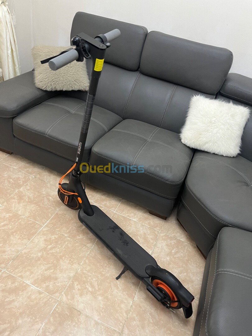 Trottinette électrique xiaomi 4 GO