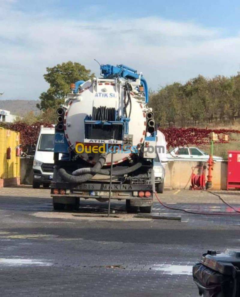 Camion débouchage nettoyage