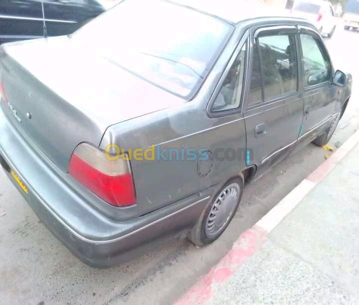 Daewoo سيالوا 1996 1996