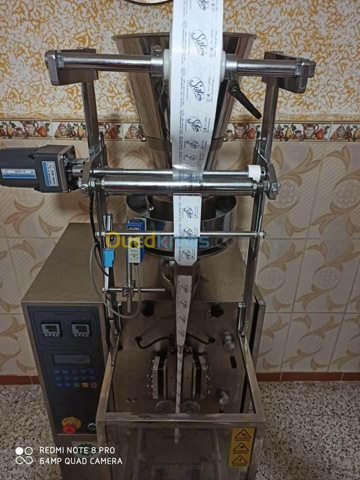 آلة تعبئةوتغليف اصابع السكر Machine à emballer les bâtonnets de sucre