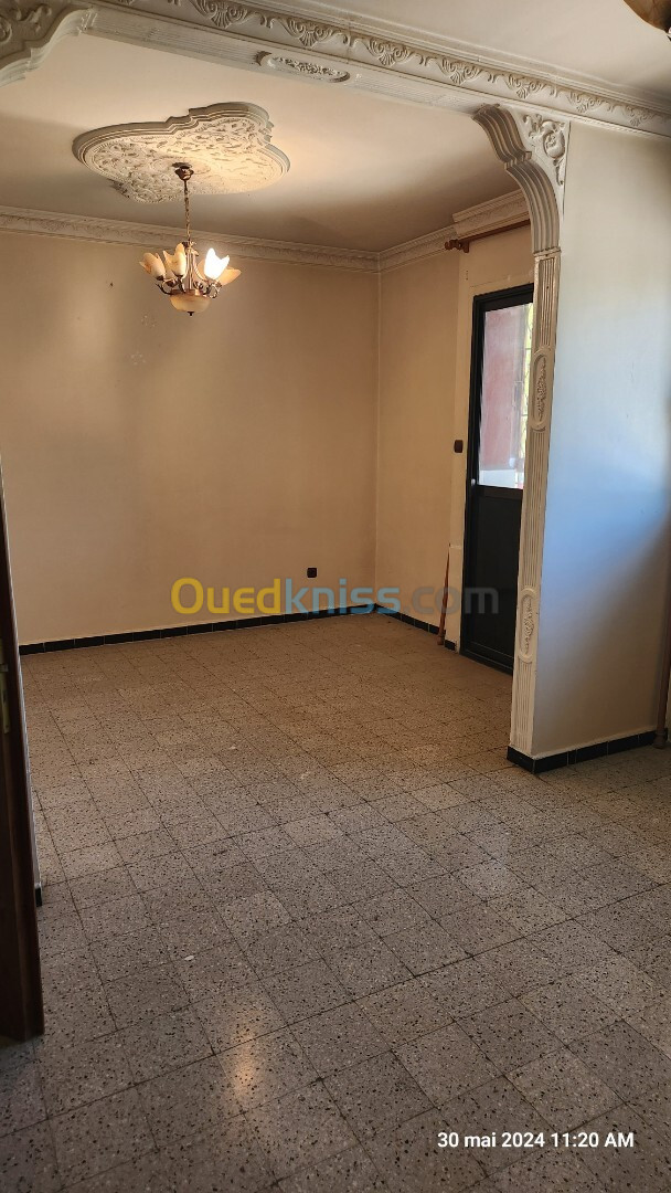 Location Appartement F03 Alger Dar el beida