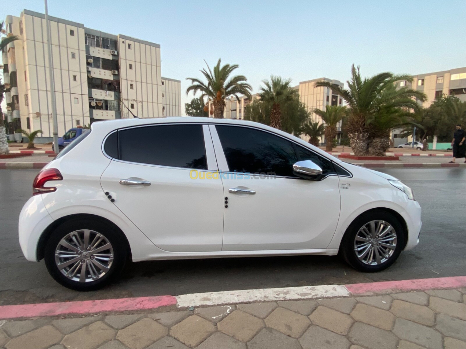 Peugeot 208 2019 Allure Facelift