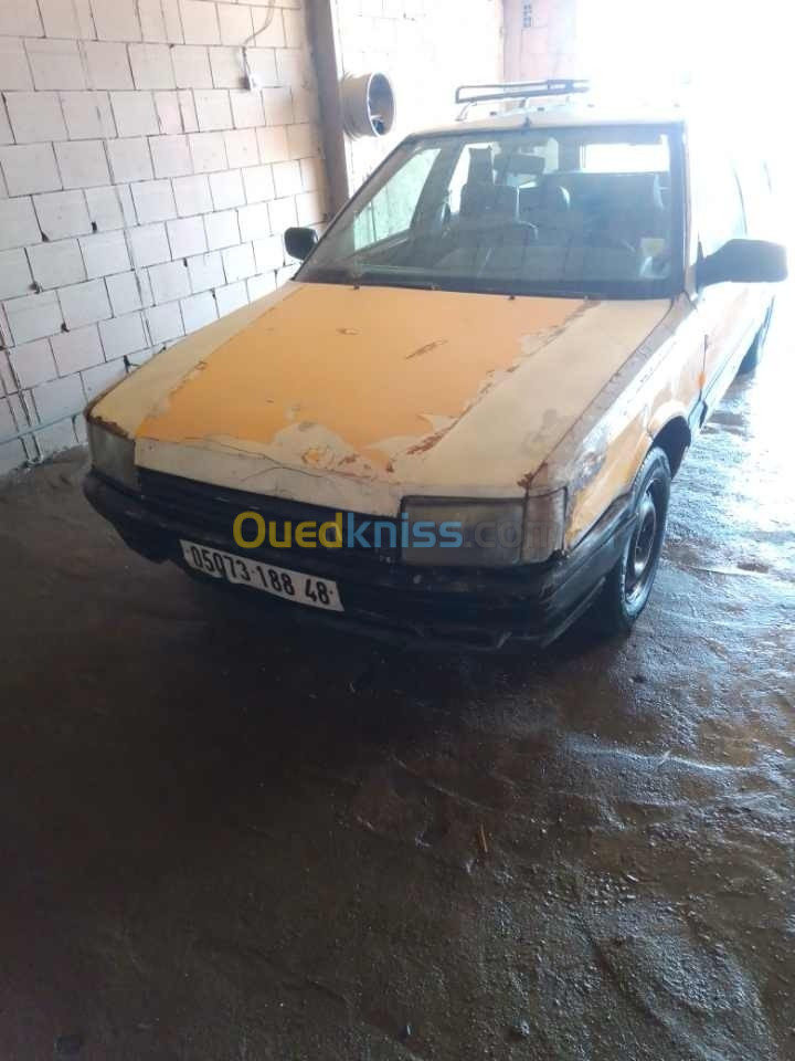 Renault 21 1988 .