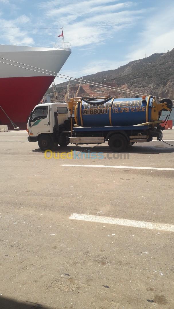 Camion vidange débouchage et Nettoyage