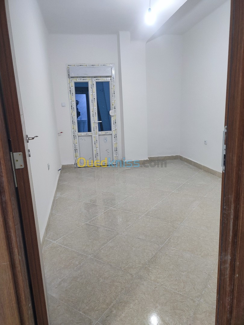 Vente Appartement F3 Blida Soumaa