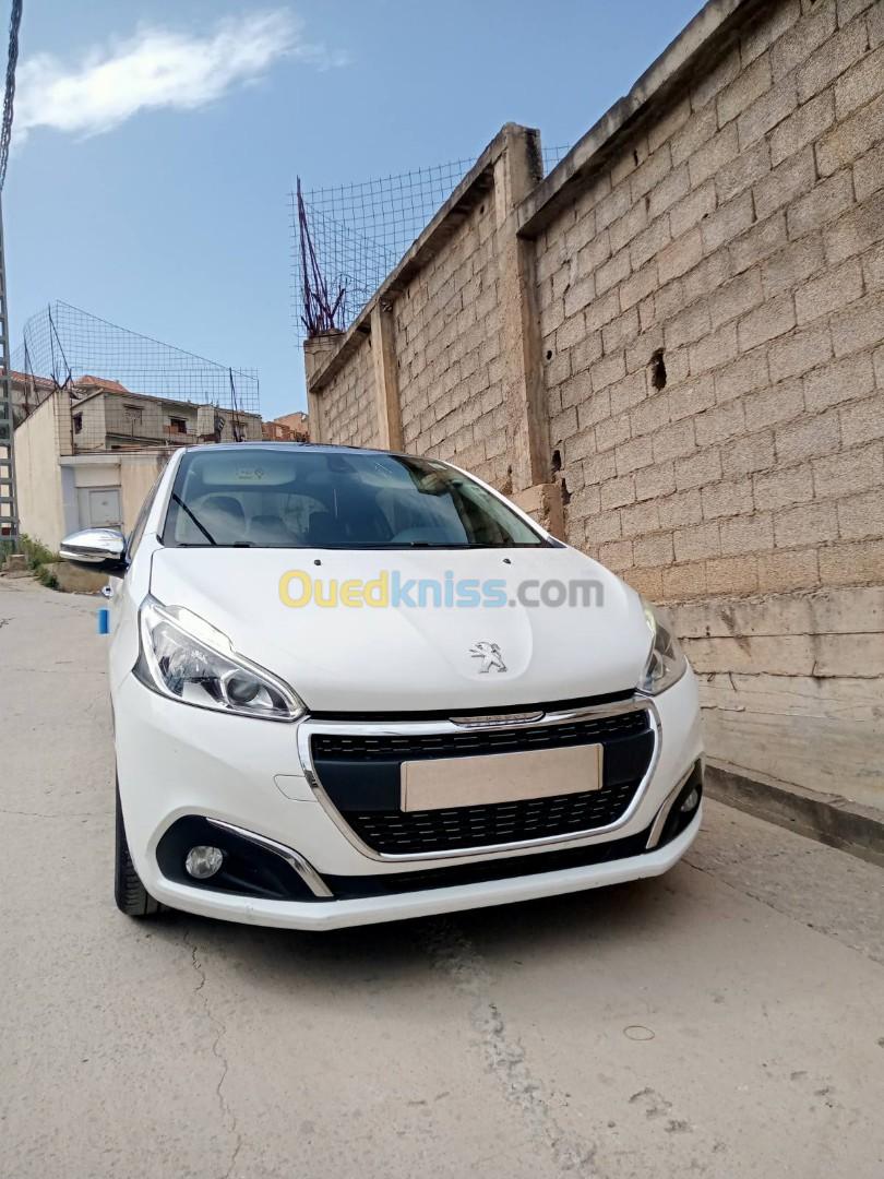 Peugeot 208 2016 Allure