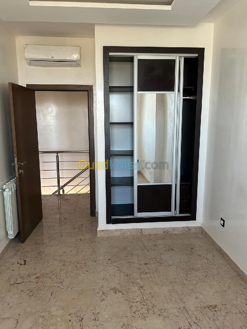 Vente Appartement F5 Alger Dely brahim