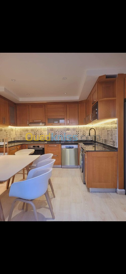 Vente Appartement F4 Alger Bordj el bahri