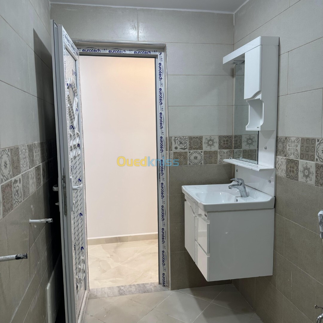 Vente Appartement F2 Alger Bordj el bahri