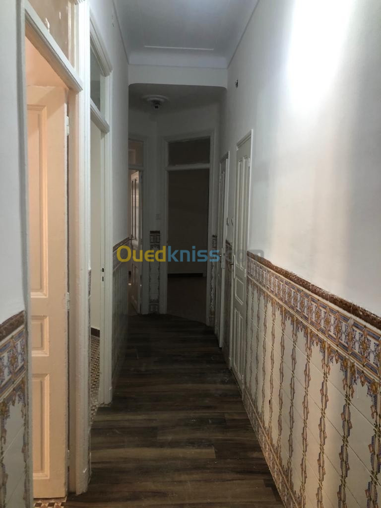 Location Appartement F5 Alger Bologhine