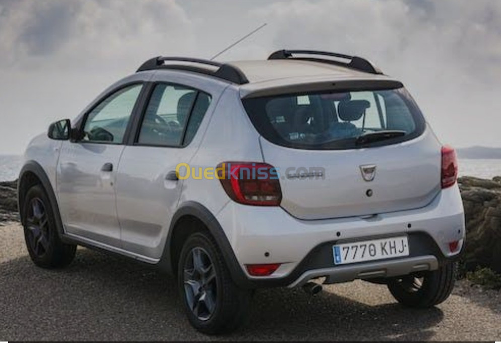 Salam kayen les vitres d'origine Renault ta3 stepway 2019 complété (sauf par brise avant)t