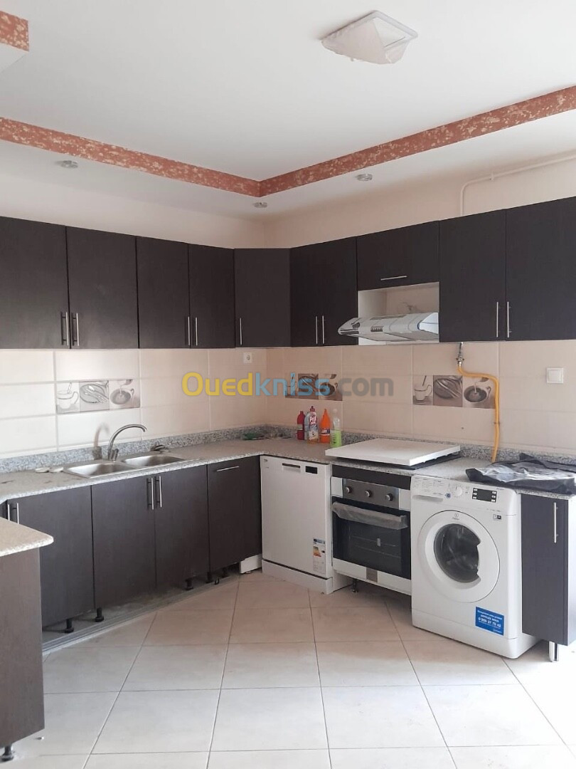 Location Appartement F4 Oran Oran