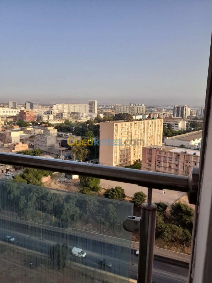 Location Appartement F4 Oran Oran