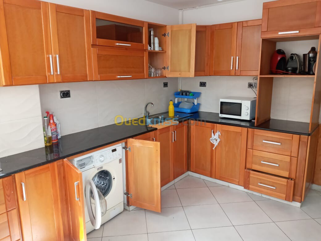 Location Appartement F4 Oran Bir el djir