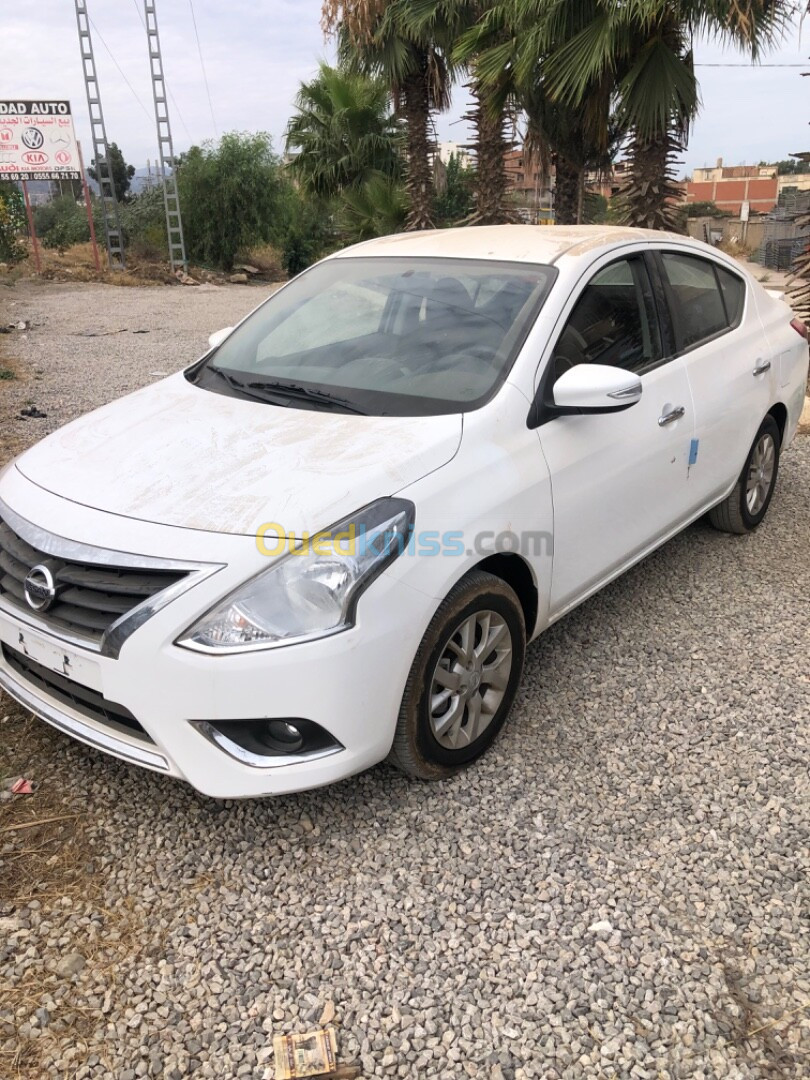 Nissan Sunny 2023 