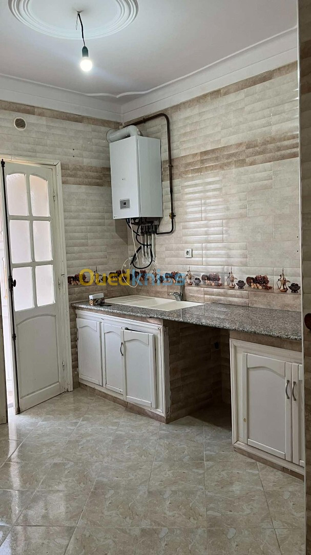 Location Appartement F3 Tipaza Kolea