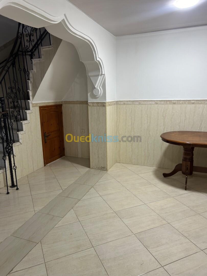 Location Appartement F3 Tipaza Cherchell