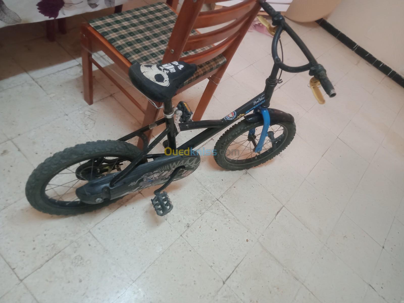 VÉLO ENFANT 