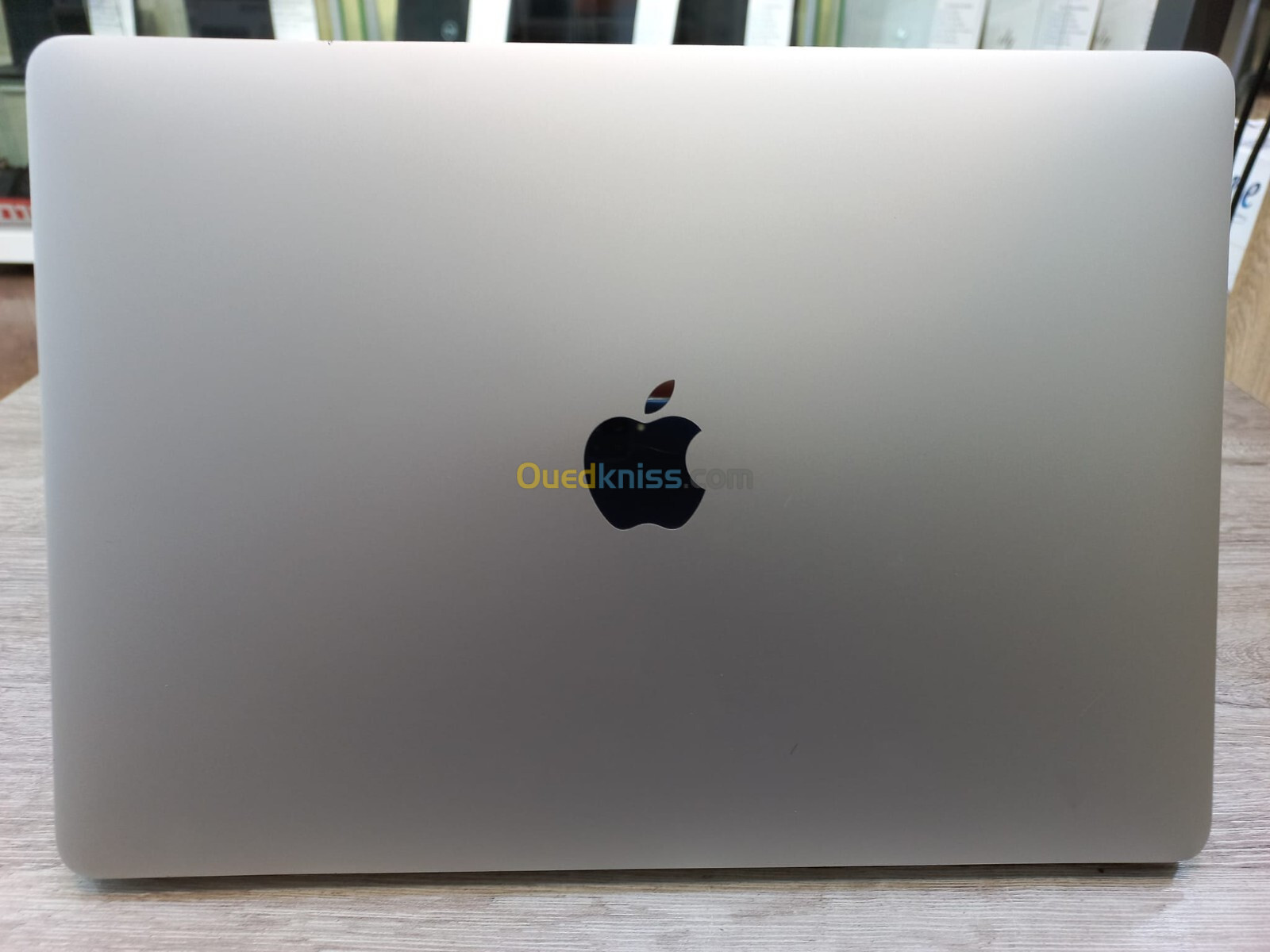 MACBOOK Pro 2017 8/256 13.3 p