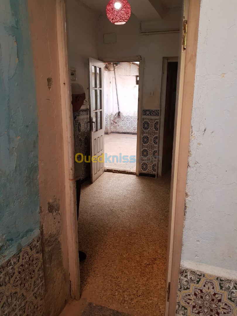 Vente Villa Tiaret Tiaret