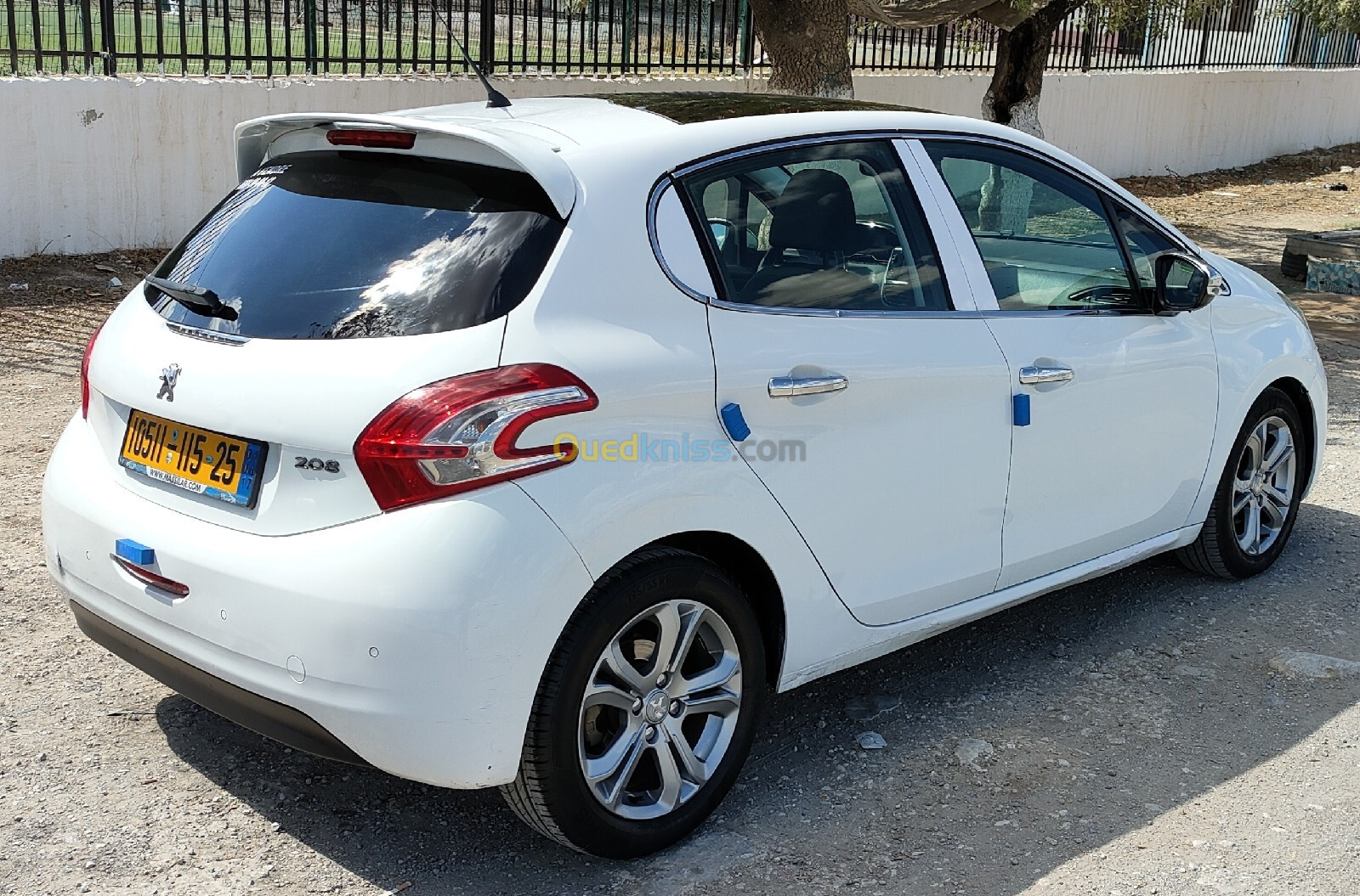 Peugeot 208 2015 Allure