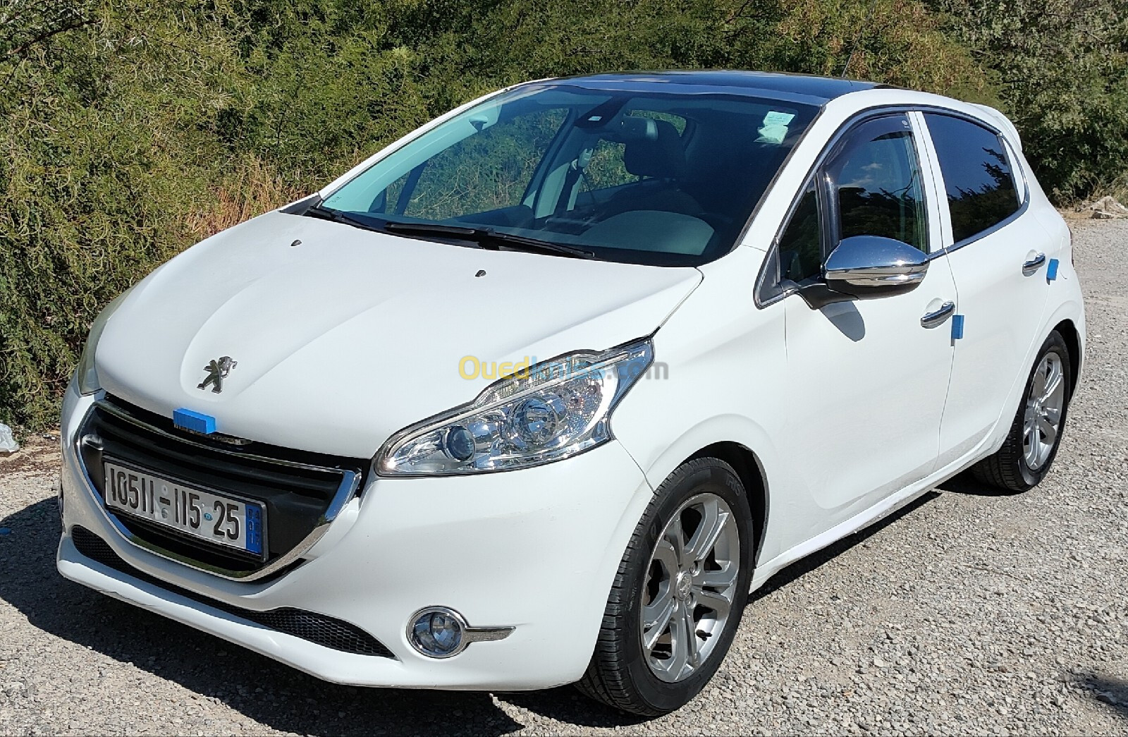 Peugeot 208 2015 Allure