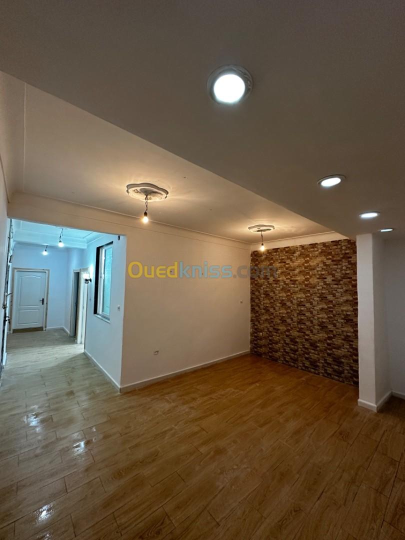 Location Appartement F3 Tipaza Khemisti