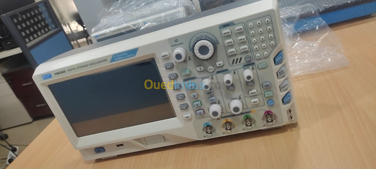 OSCILLOSCOPE à stockage numérique MCP DQ8000D/DQ8254D, 2 ou 4 canaux, 150MHz, 250MHz