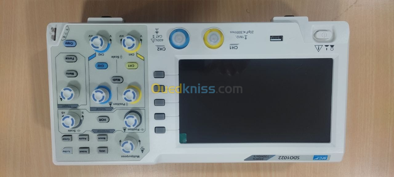 Digital storage oscilloscope SDO1022 BP 25 MHz / 100 MS/s