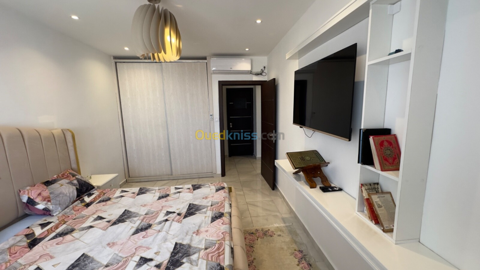 Cherche location Appartement F3 Oran Oran